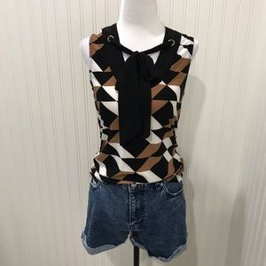 Geo Print Top with Neck Tie